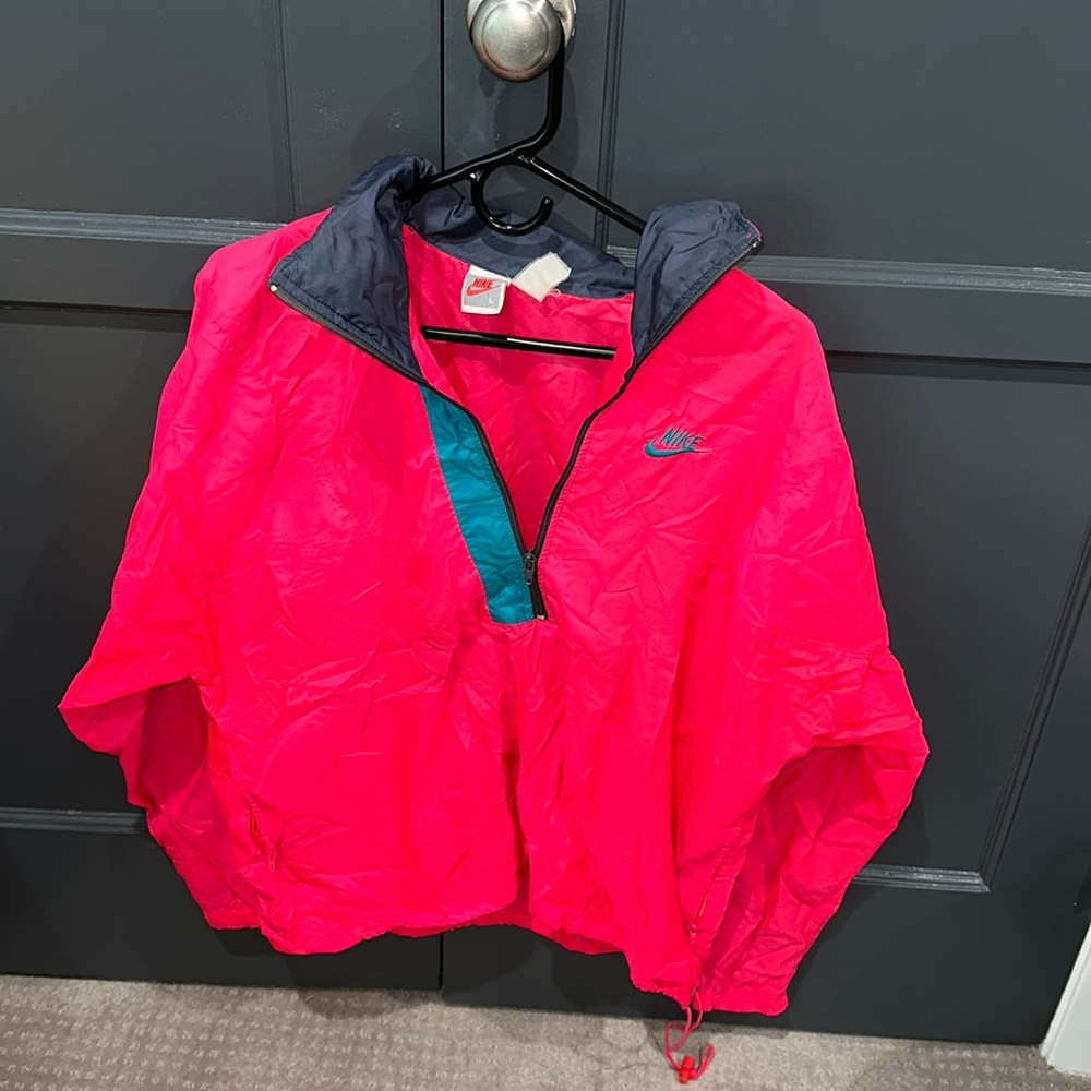 Nike vintage bright pink windbreaker
